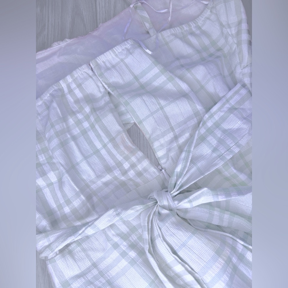 HYFVE Women’s Green Gingham Summer Romper - Picture 5 of 9
